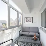 Citadelle I Splaiul Unirii * بوخارست