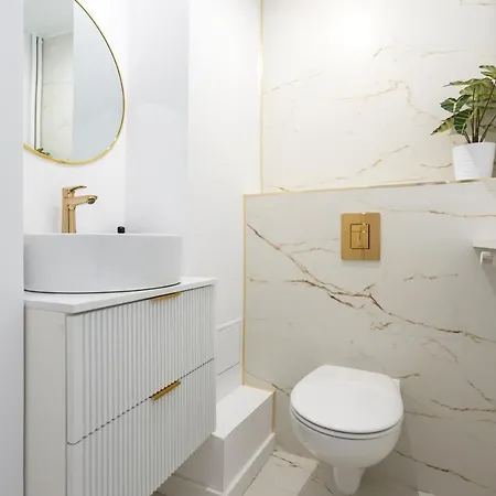 Citadelle I Splaiul Unirii Bukarest