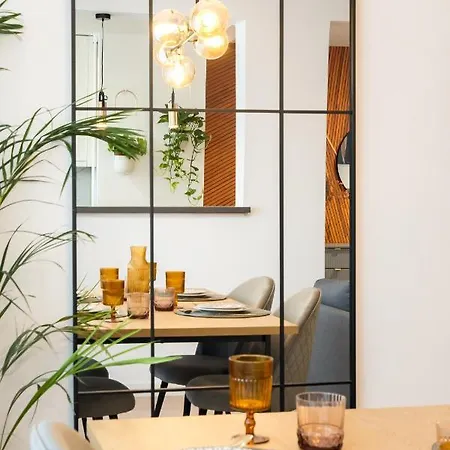 Apartment Citadelle I Splaiul Unirii Bukarest