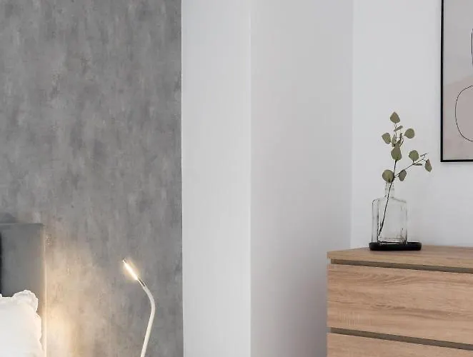 Citadelle I Splaiul Unirii * Bükreş