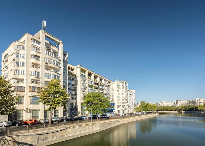 Citadelle I Splaiul Unirii *