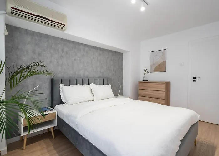 Citadelle I Splaiul Unirii